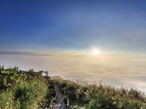 【全台最美的雲海步道】阿里山二日｜ 二延平步道&奮起湖&阿里山+日出觀景｜嘉義出發