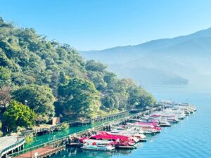 【靜謐時光首選之旅】阿里山日月潭三日｜ 阿里山&日月潭&+祝山火車+遊湖+自行車｜嘉義出發